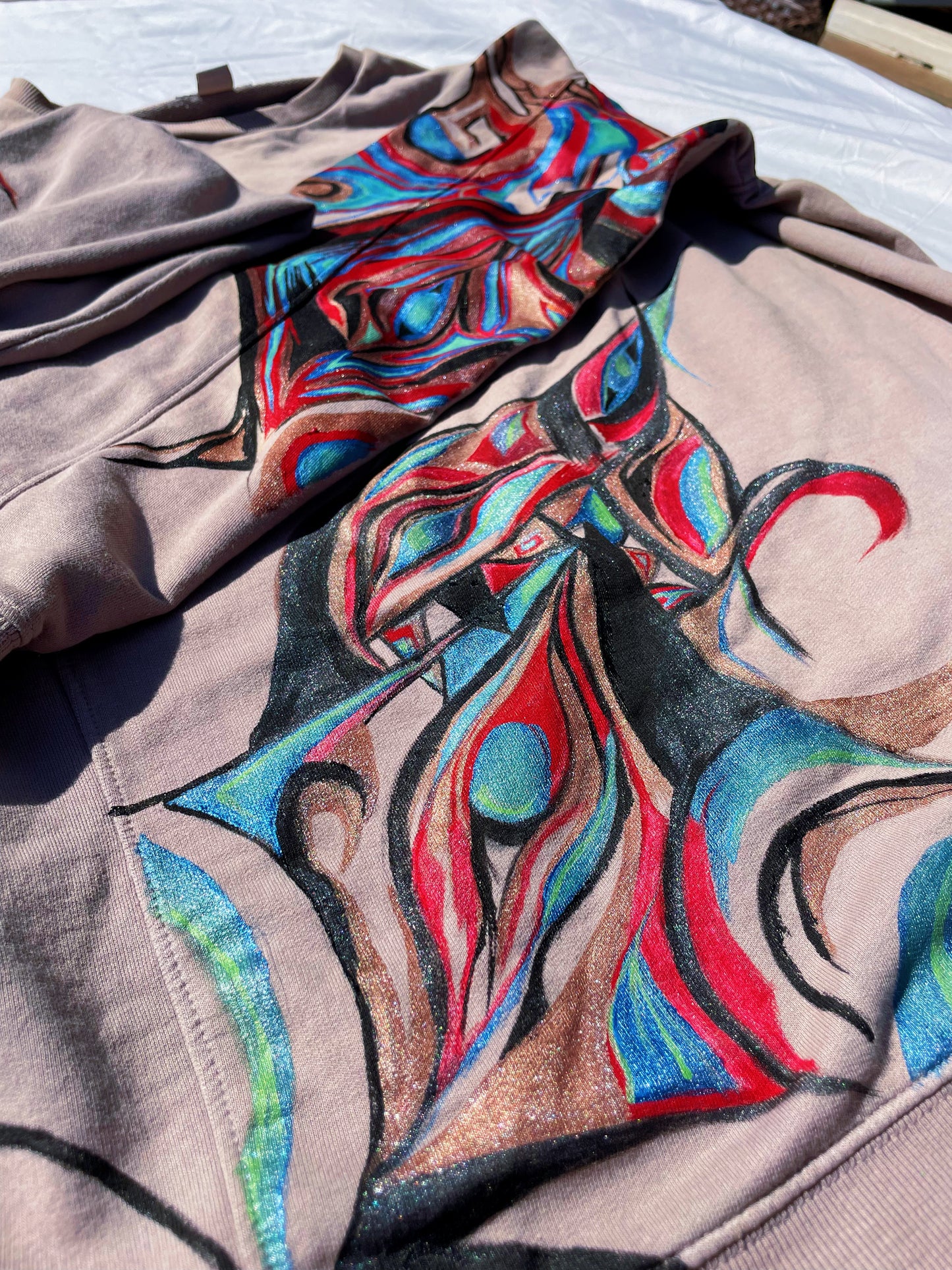 Hand-Painted Sweatshirt – “Electric Pulse”